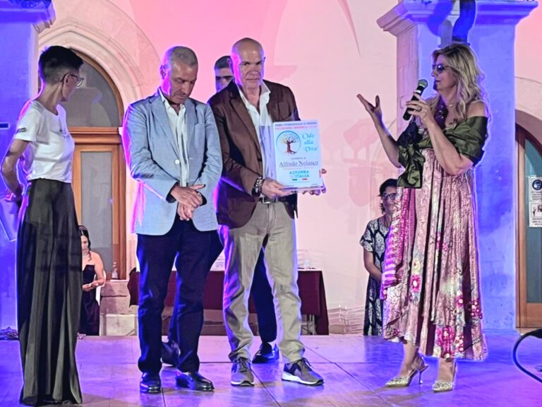 MANFREDONIA, PREMIO A UNIVERSO SALUTE PER I SUCCESSI DELLA COMUNICAZIONE