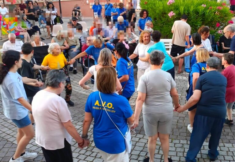 UNIVERSO SALUTE BISCEGLIE, RSA E AREA DISABILITÀ IN FESTA CON LA MUSICA DELLA PARINI BAND